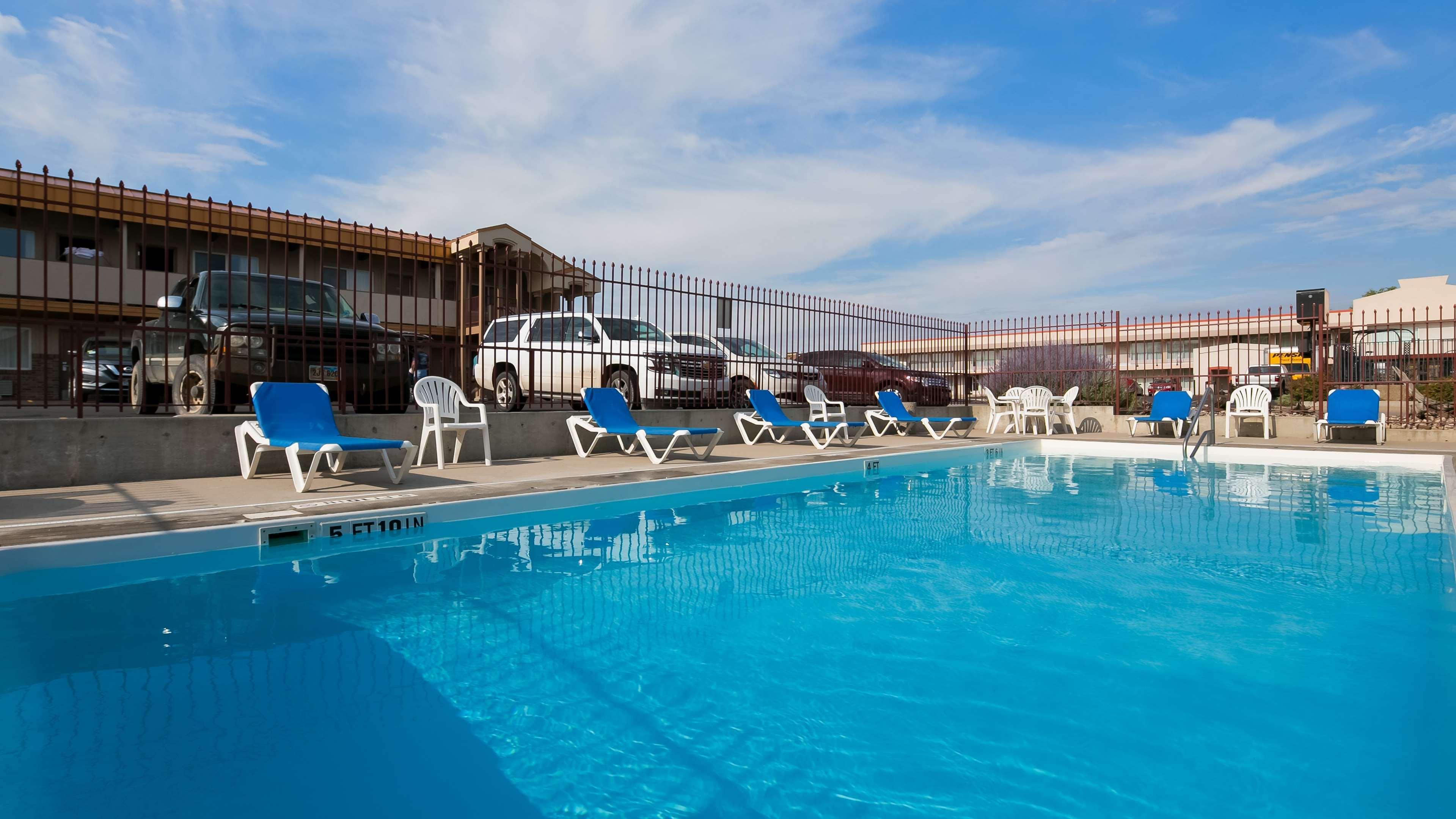 Best Western Plains Motel Wall Εξωτερικό φωτογραφία