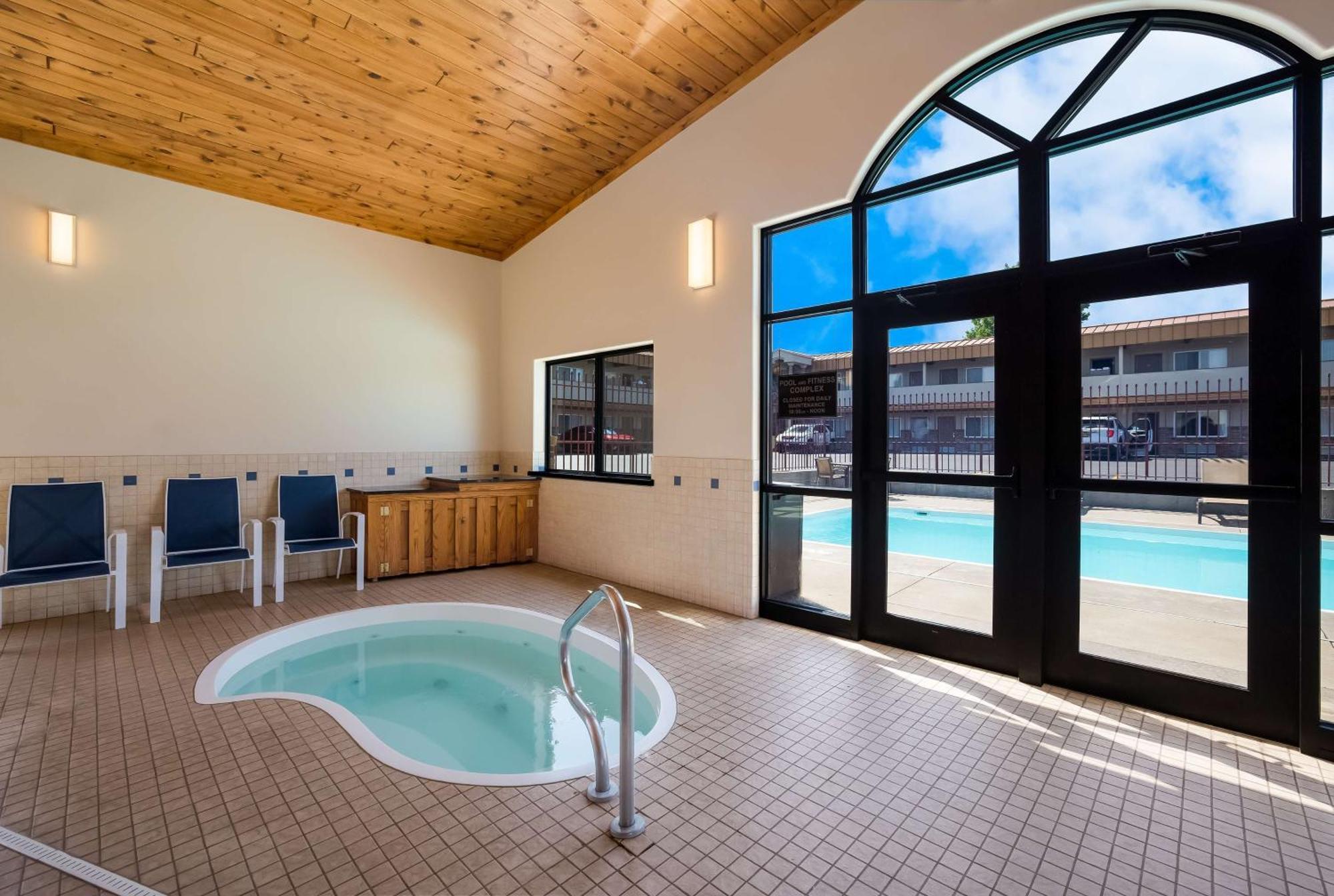 Best Western Plains Motel Wall Εξωτερικό φωτογραφία