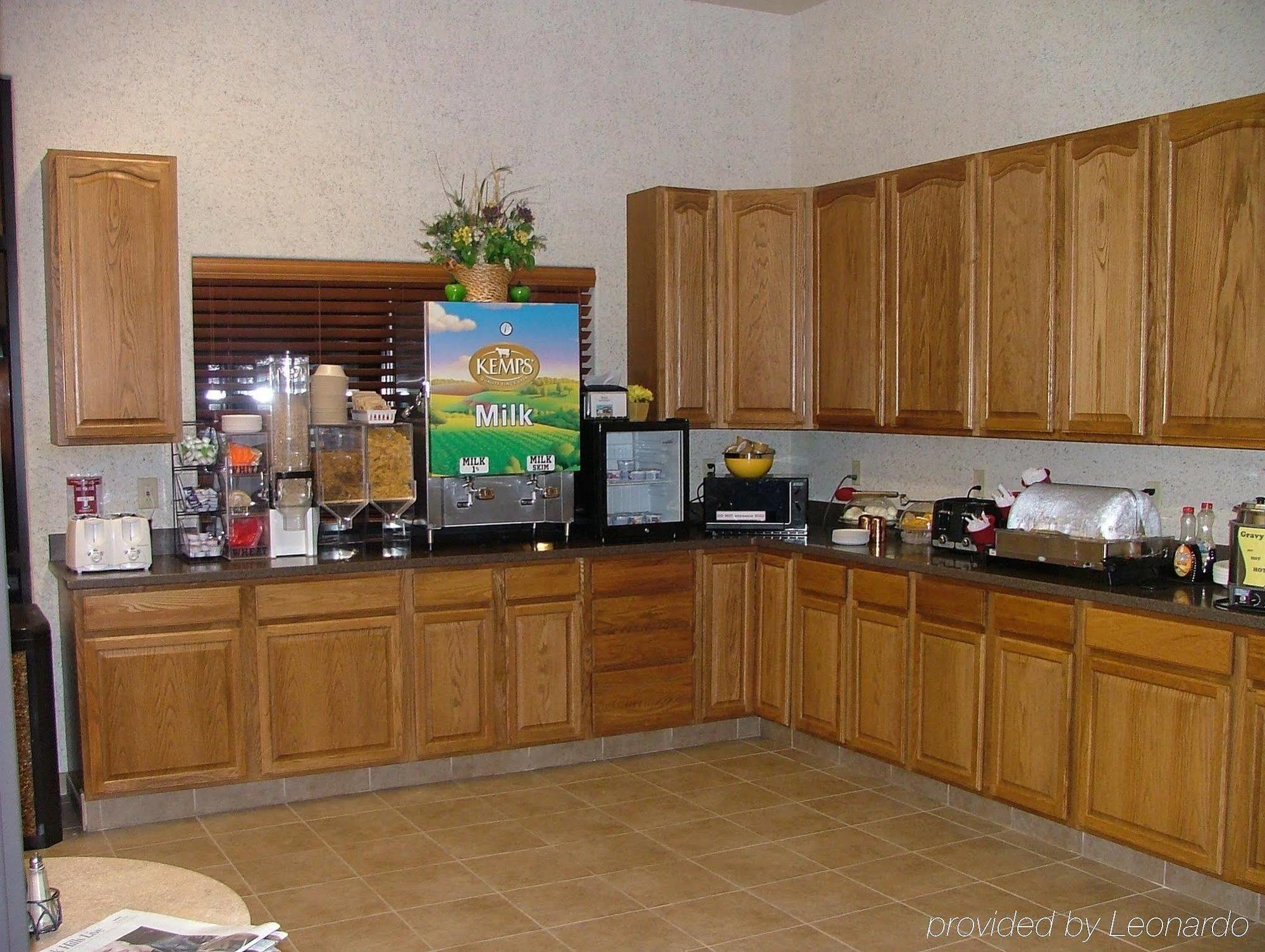 Best Western Plains Motel Wall Εξωτερικό φωτογραφία