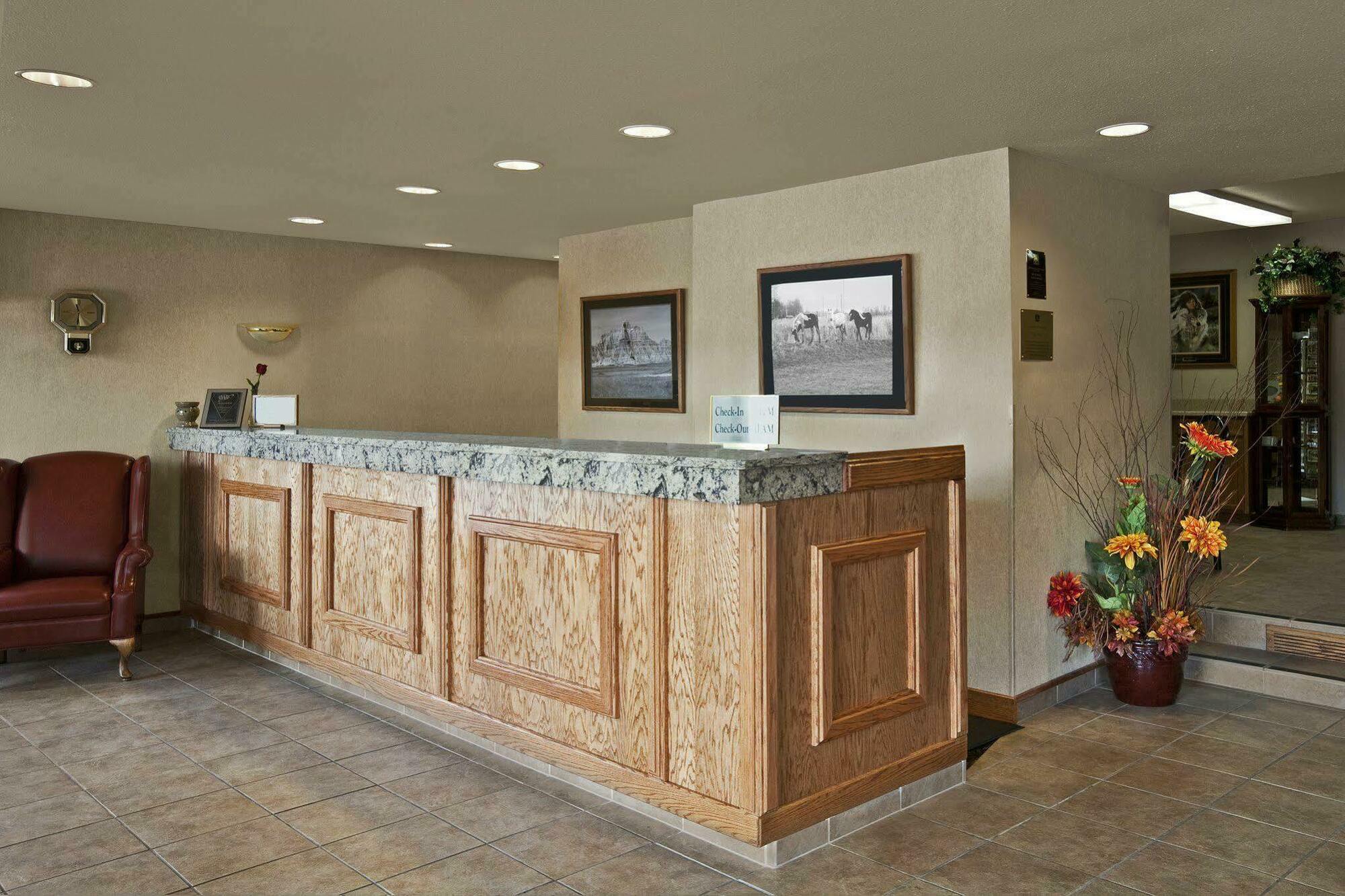Best Western Plains Motel Wall Εξωτερικό φωτογραφία